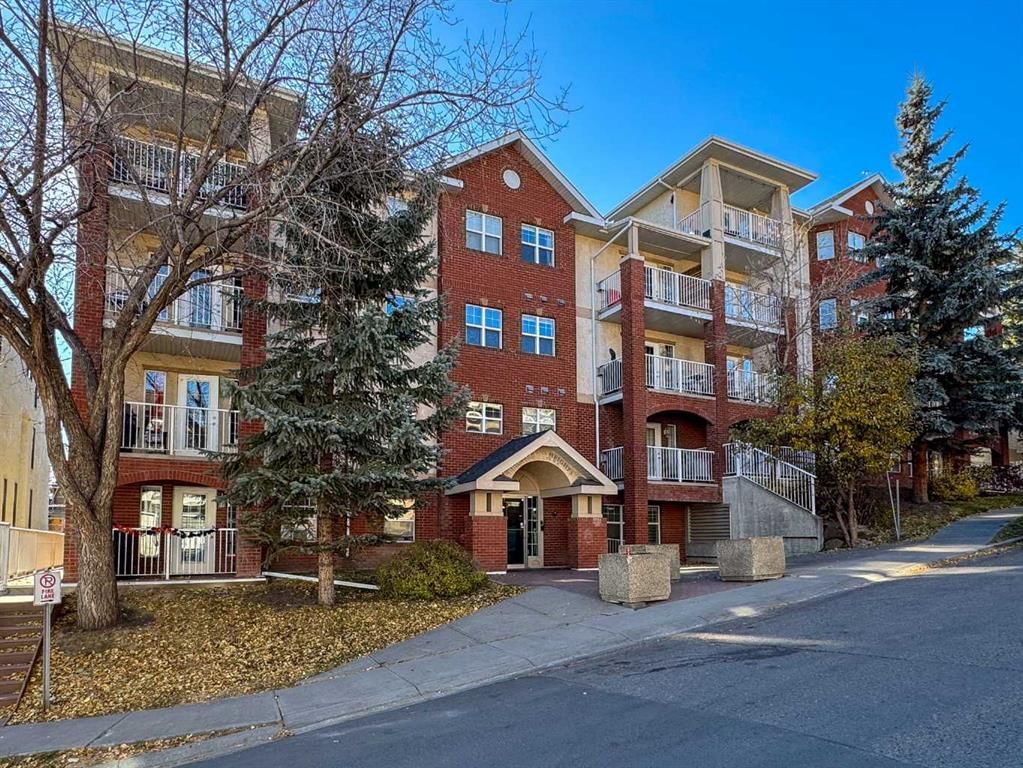 302, 417 3 Avenue NE, Calgary — main listing photo