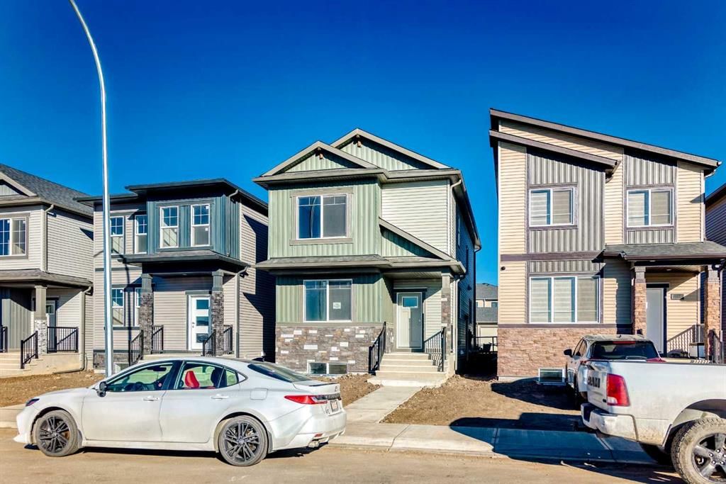144 Belvedere Park SE, Calgary — photo 2 of 50