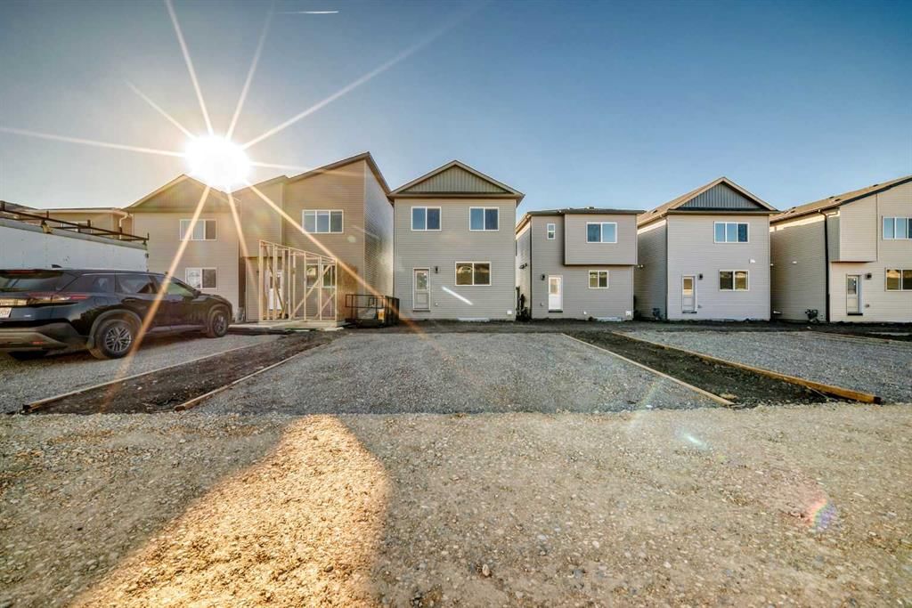 144 Belvedere Park SE, Calgary — photo 3 of 50
