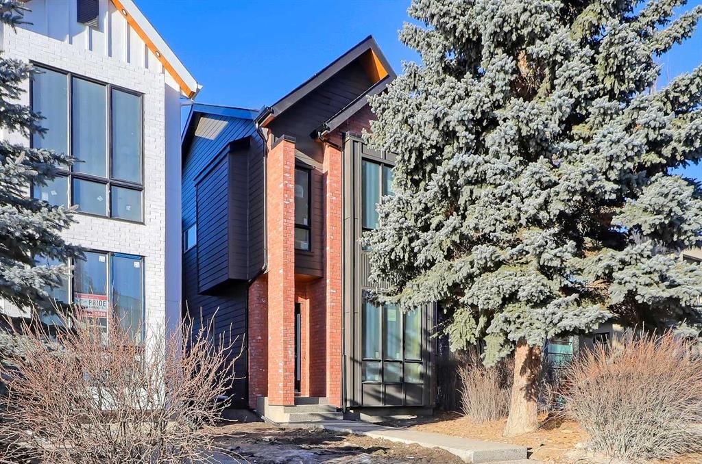 915 32 Street NW, Calgary — main listing photo