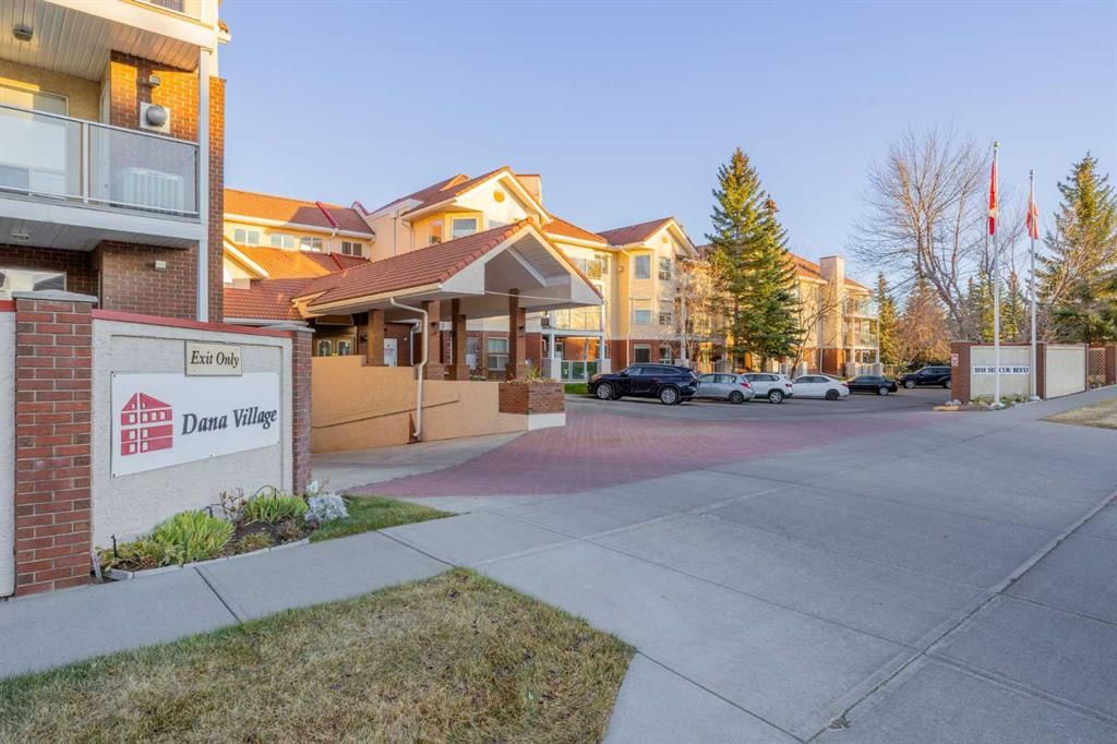2230, 1818 Simcoe Boulevard SW, Calgary — photo 2 of 49