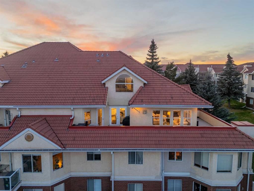 2230, 1818 Simcoe Boulevard SW, Calgary — photo 5 of 49