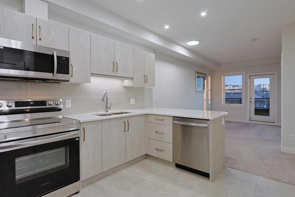 1401, 81 Arbour Lake View NW, Calgary — photo 3 of 29