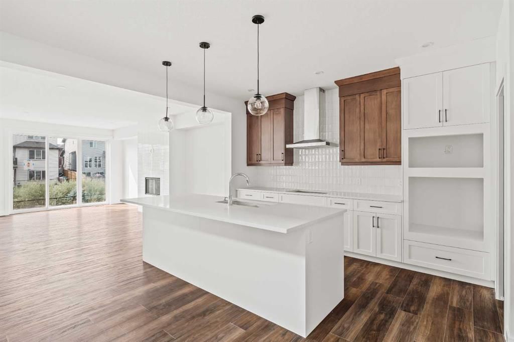 275 Silver Spruce Grove SW, Calgary — photo 4 of 39