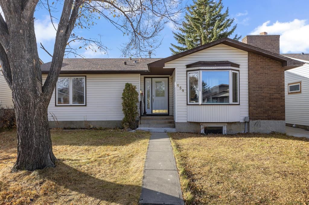 459 Templevale Drive NE, Calgary — main listing photo
