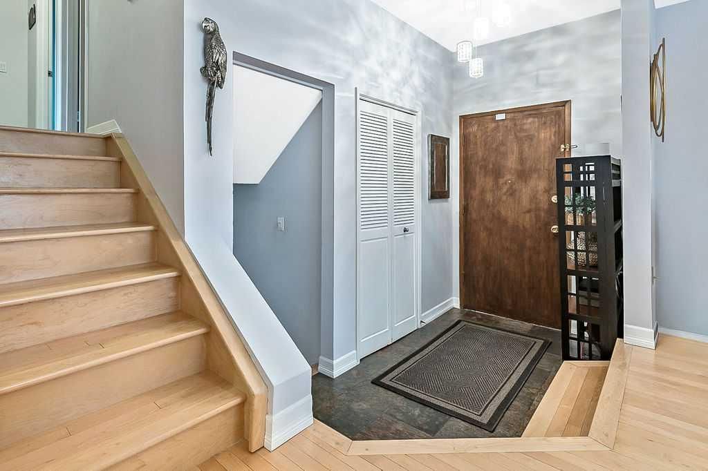 5279 Dalcroft Crescent NW, Calgary — photo 2 of 45