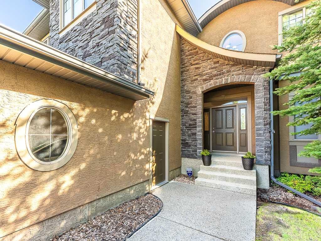 91 Discovery Ridge Boulevard SW, Calgary — photo 4 of 48