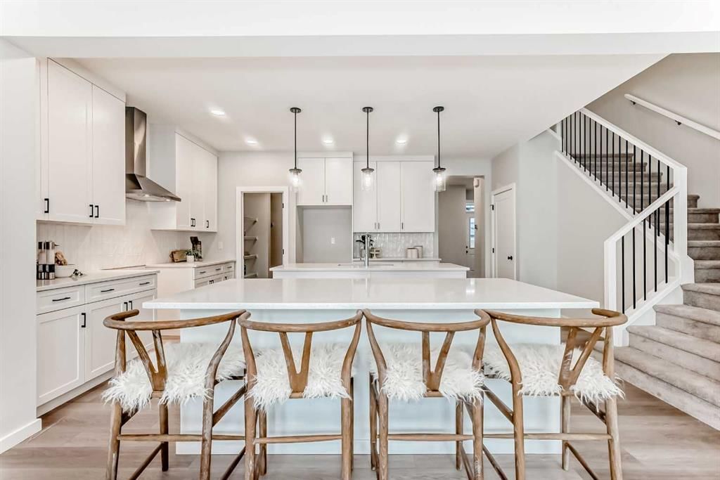 50 Walgrove Bay SE, Calgary — main listing photo