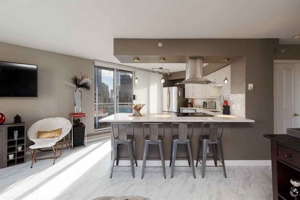 1303, 804 3 Avenue SW, Calgary — photo 4 of 25