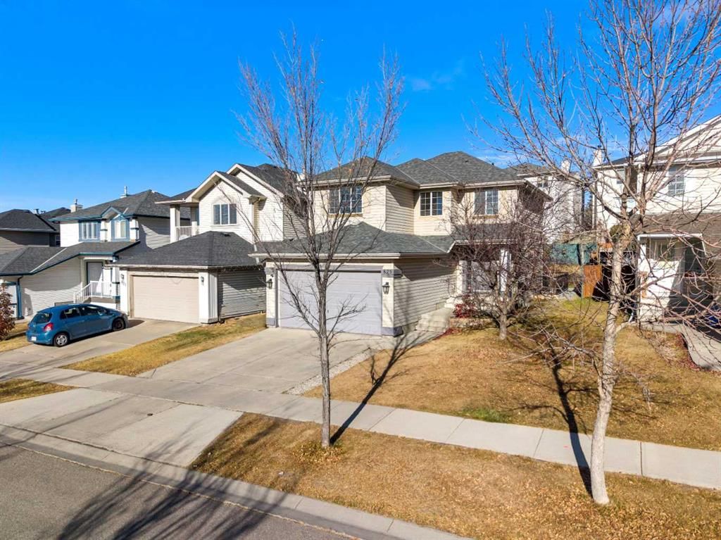 825 Citadel Way NW, Calgary — photo 2 of 50