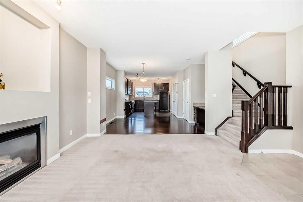 134 Panora Road NW, Calgary — photo 3 of 30