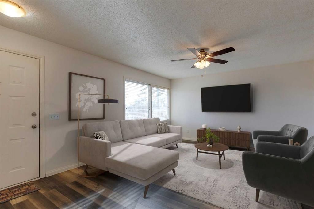 1311 68 Street NE, Calgary — photo 4 of 28