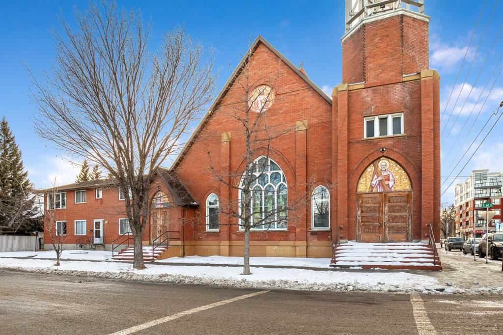 1405 8 Avenue SE, Calgary — photo 2 of 50