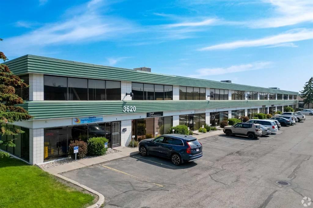 11, 3620 29 Street NE, Calgary — main listing photo