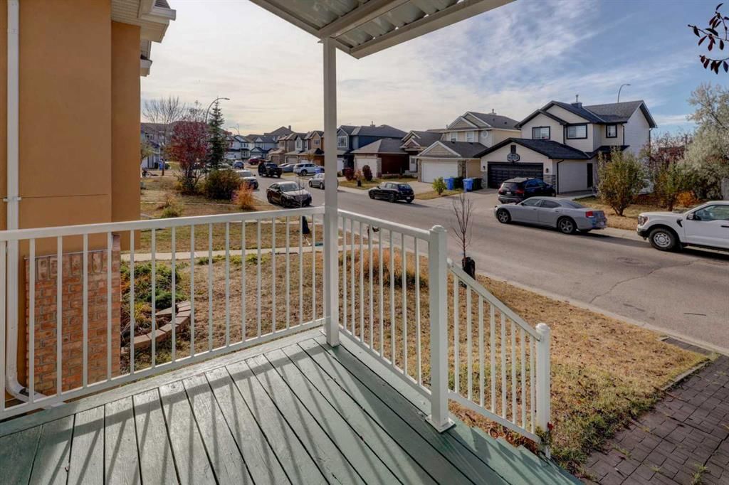 104 Saddlemead Road NE, Calgary — photo 3 of 29