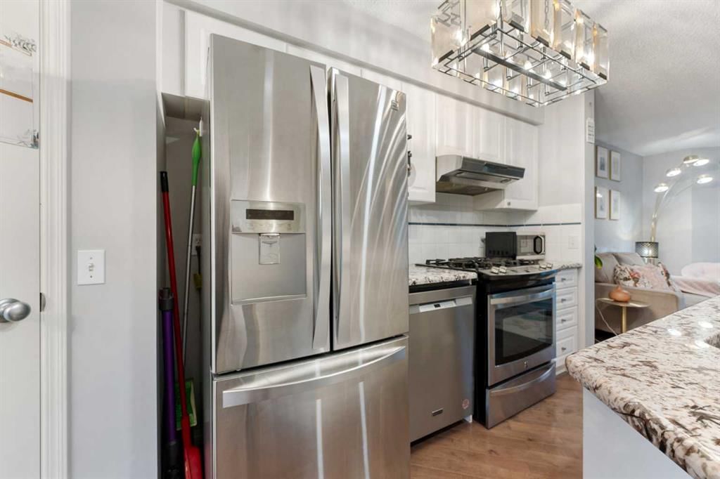 50 Tuscany Valley Rise NW, Calgary — photo 5 of 49