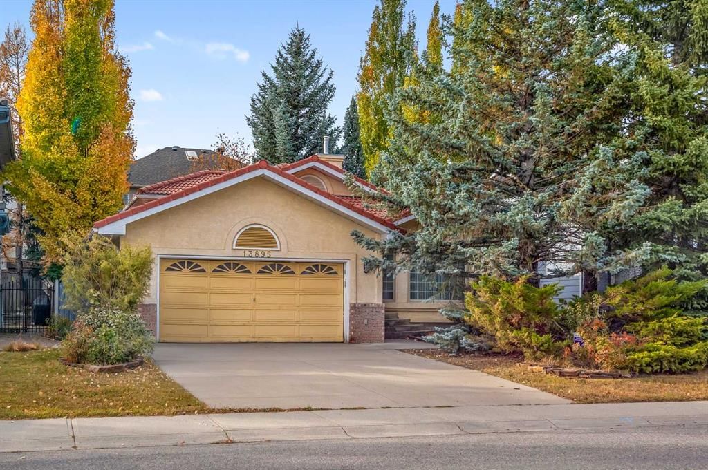 13895 Evergreen Street SW, Calgary — main listing photo