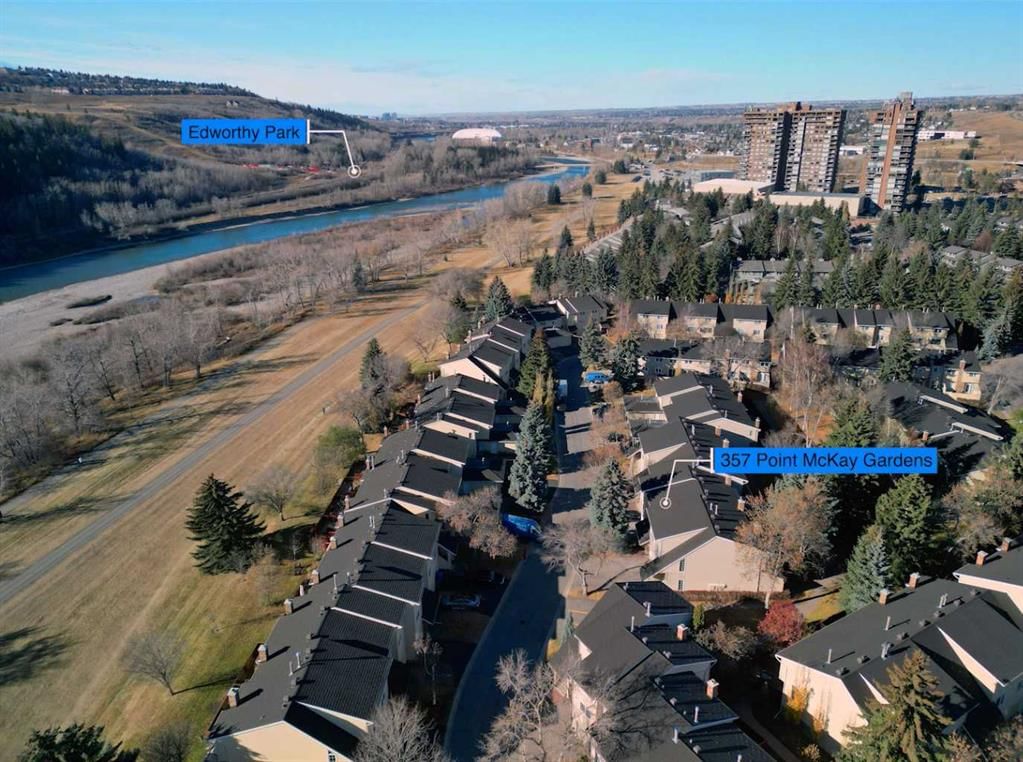 357 Point Mckay Gardens NW, Calgary — photo 3 of 37