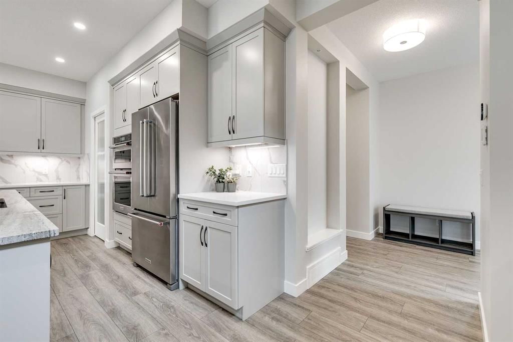 57 Magnolia Heath SE, Calgary — photo 5 of 33