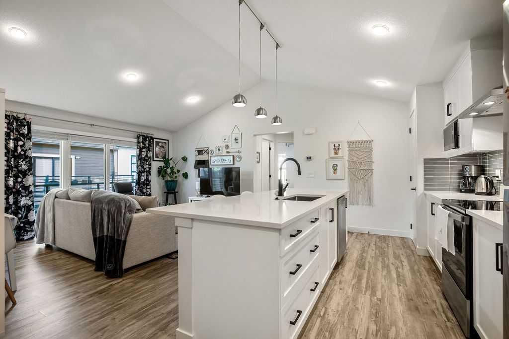 3206, 100 Walgrove Court SE, Calgary — photo 3 of 25