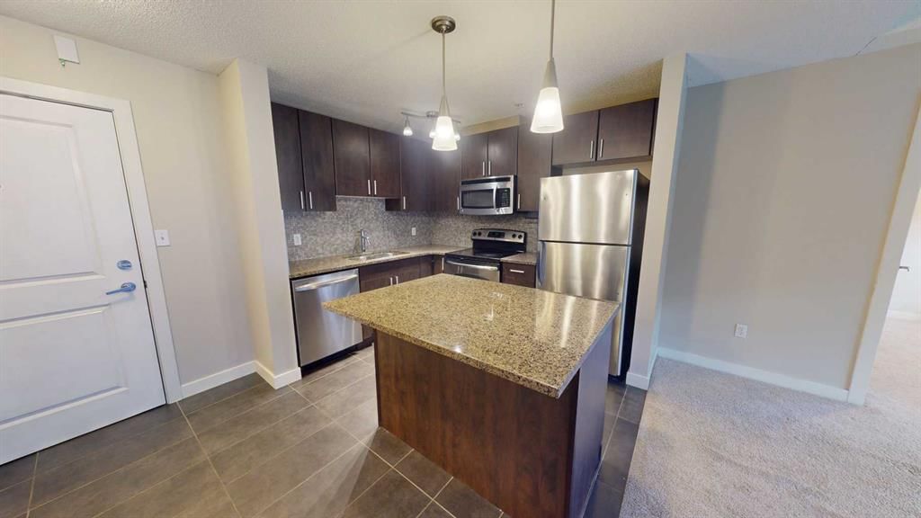 138, 11 Millrise Drive SW, Calgary — photo 3 of 26