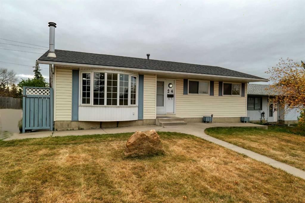 24 Rundleson Way NE, Calgary — main listing photo