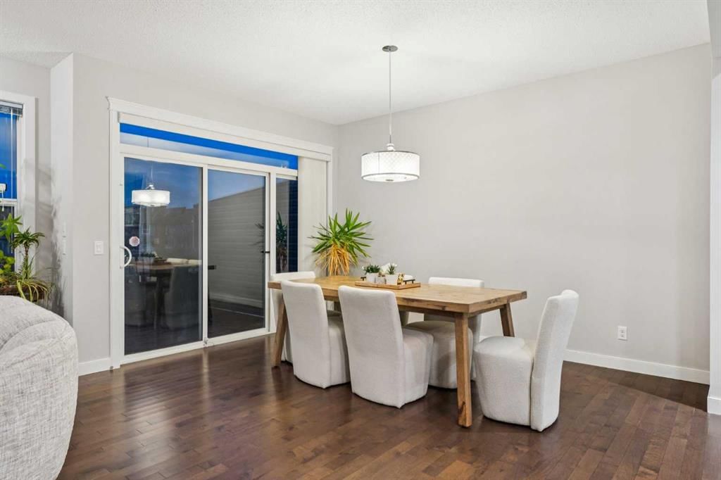 159 Evanswood Circle NW, Calgary — photo 5 of 38