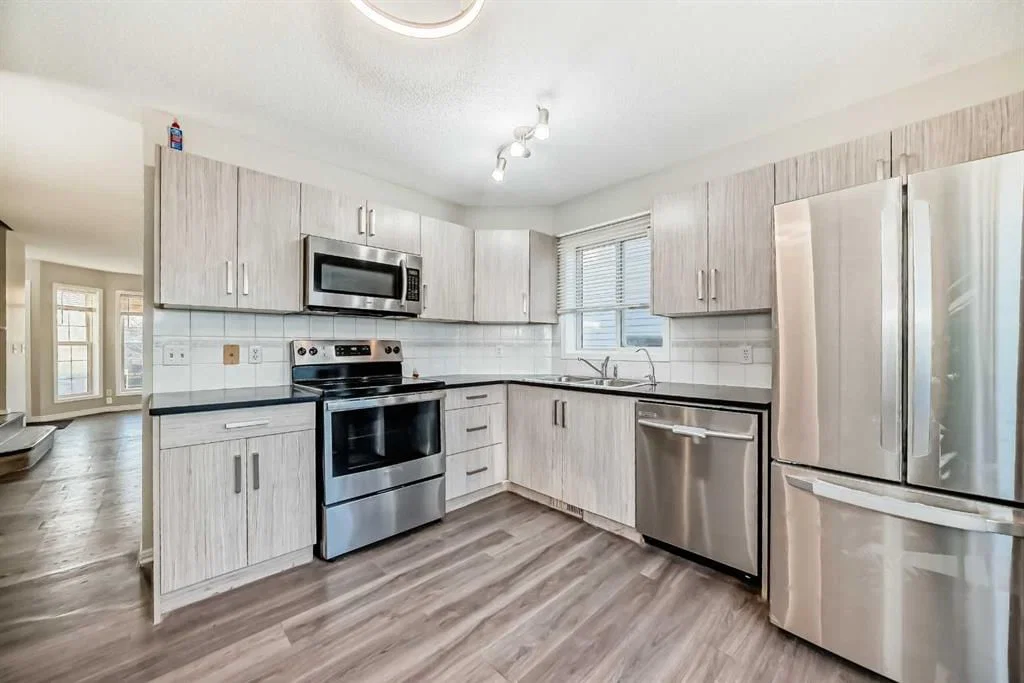 121 Martin Crossing Manor NE, Calgary — photo 5 of 50