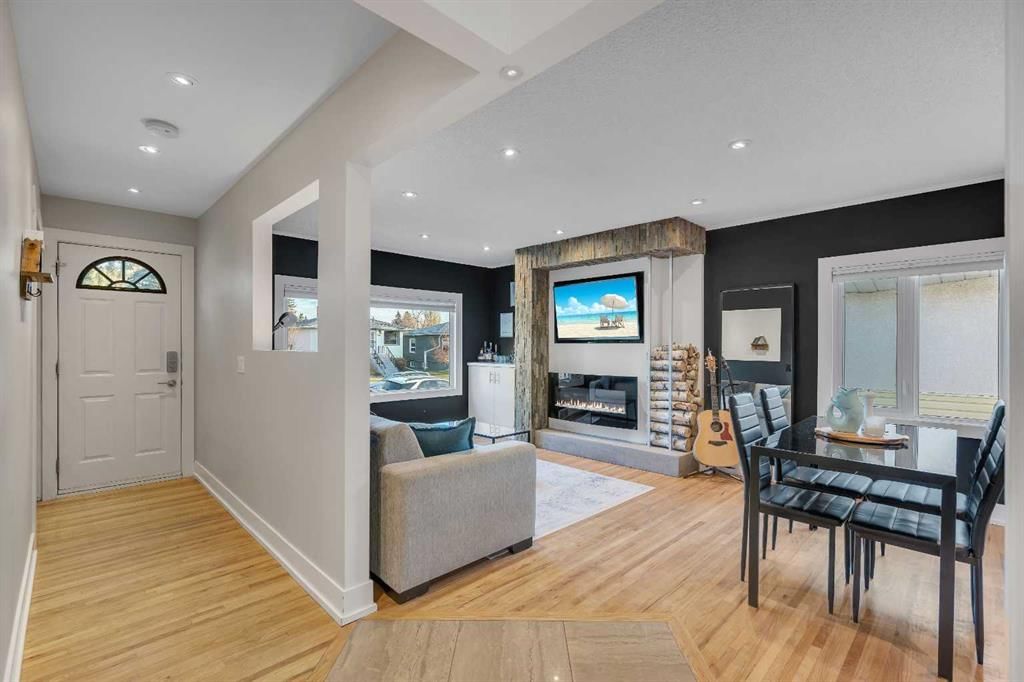 1113 Child Avenue NE, Calgary — photo 4 of 44