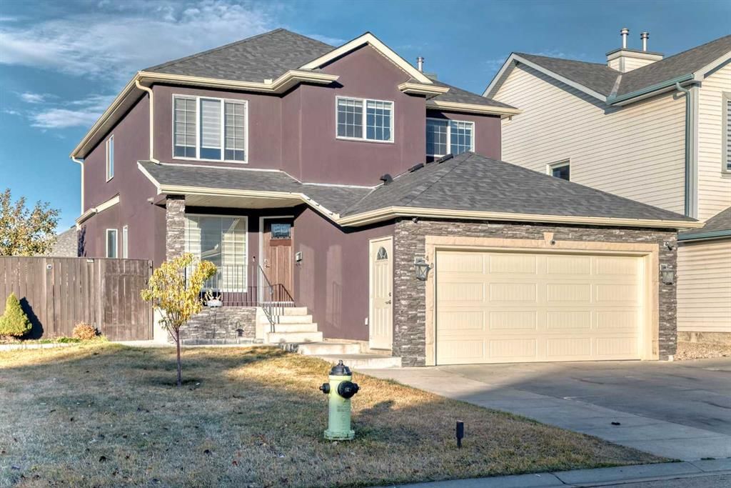 40 Martha's Meadow Place NE, Calgary — photo 2 of 50