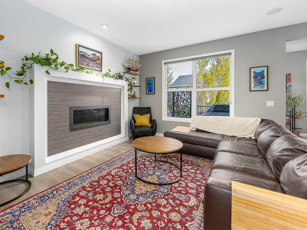 256 Auburn Springs Close SE, Calgary — photo 3 of 43