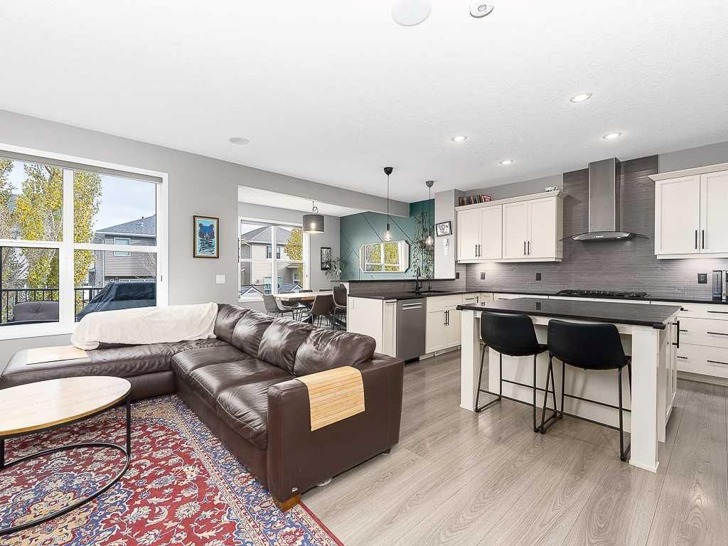 256 Auburn Springs Close SE, Calgary — photo 4 of 43