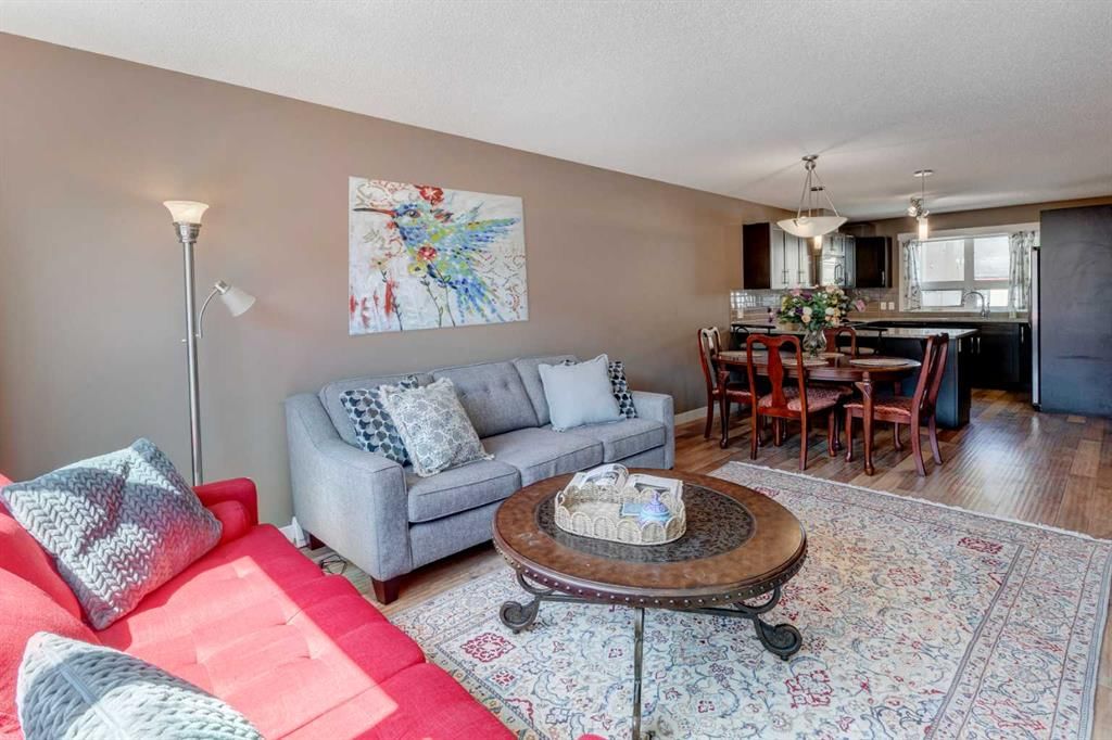 336 Covecreek Circle NE, Calgary — main listing photo