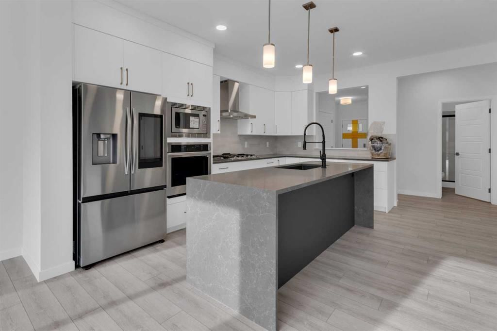 303 Calhoun Crescent NE, Calgary — photo 4 of 33