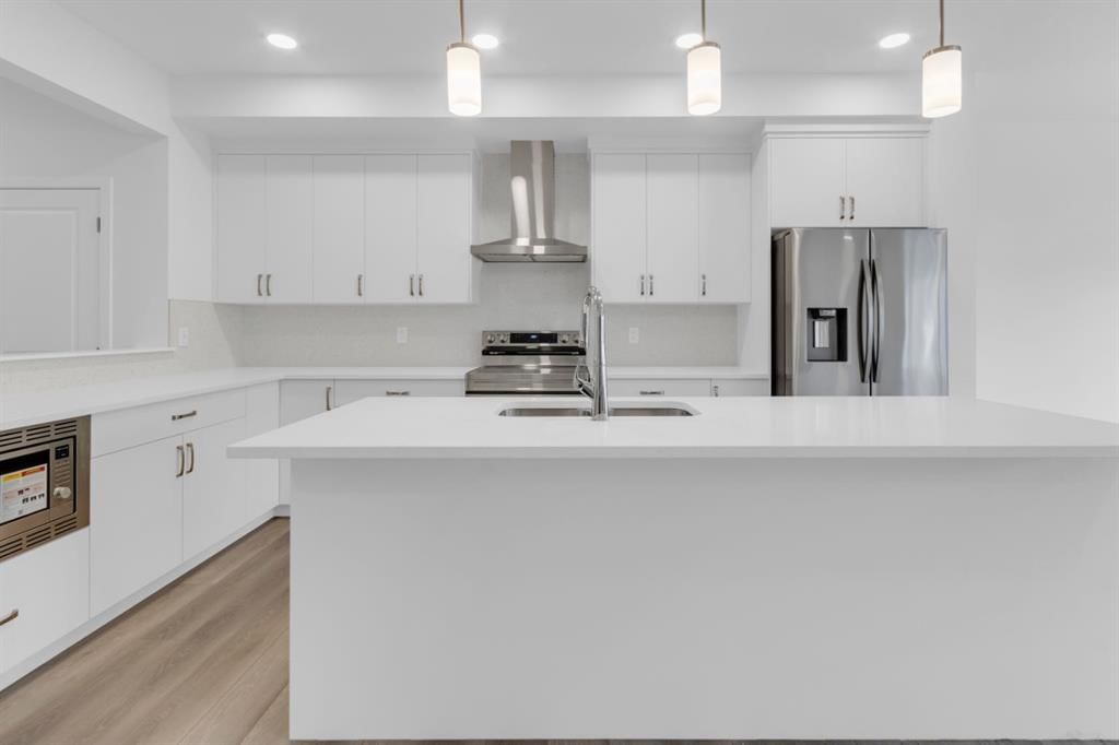 449 Savanna Landing NE, Calgary — photo 4 of 33
