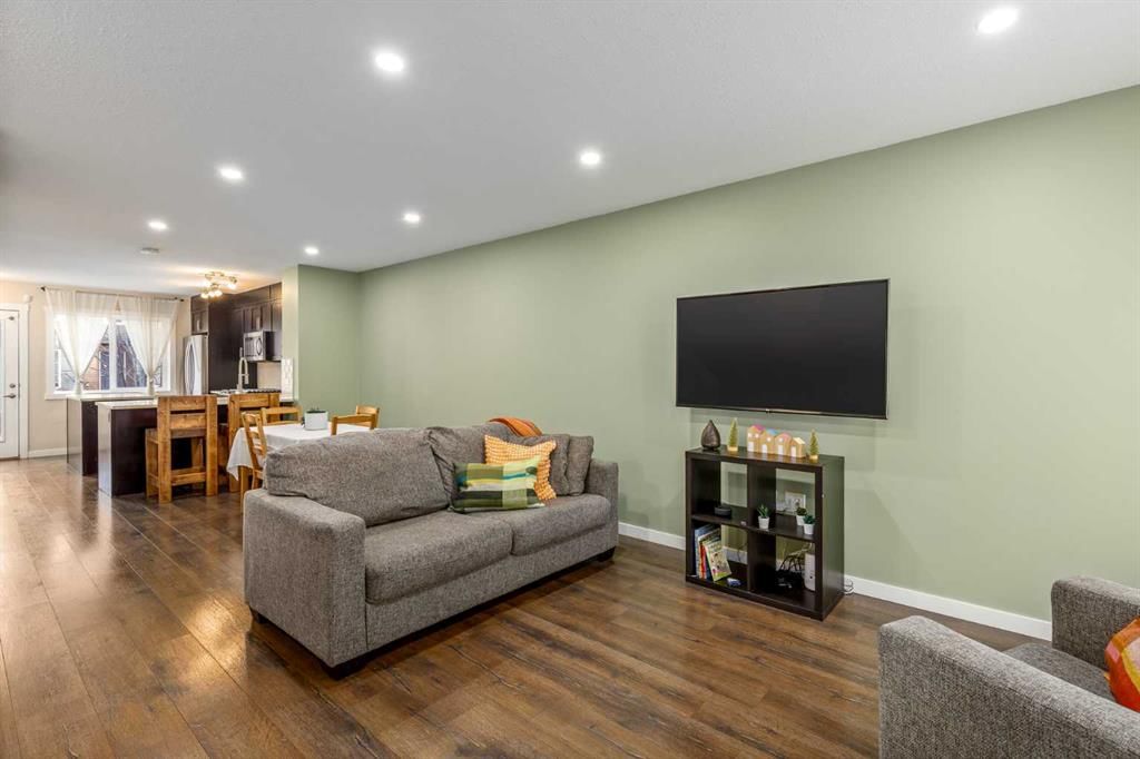 218 Red Embers Way NE, Calgary — photo 4 of 33