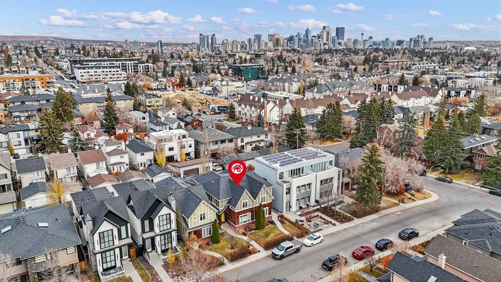 2012 37 Avenue SW, Calgary — photo 3 of 16