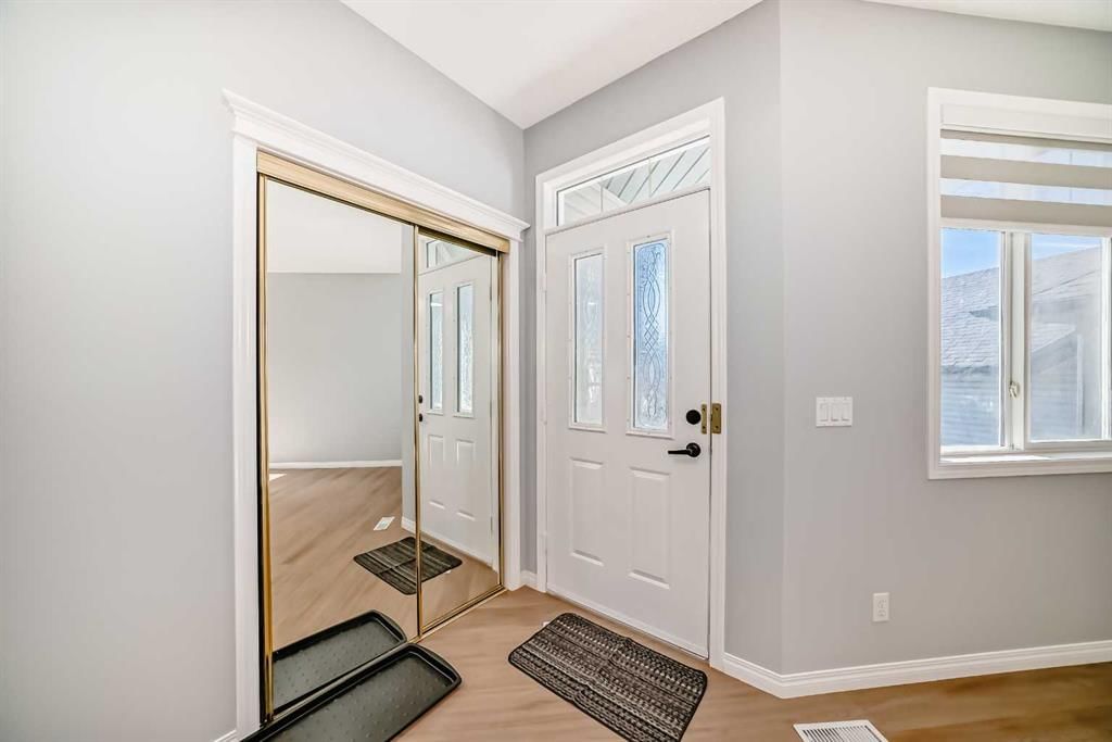 234 Millview Garden SW, Calgary — photo 3 of 50