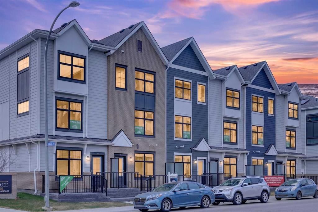 153 Mahogany Gardens SE, Calgary — main listing photo