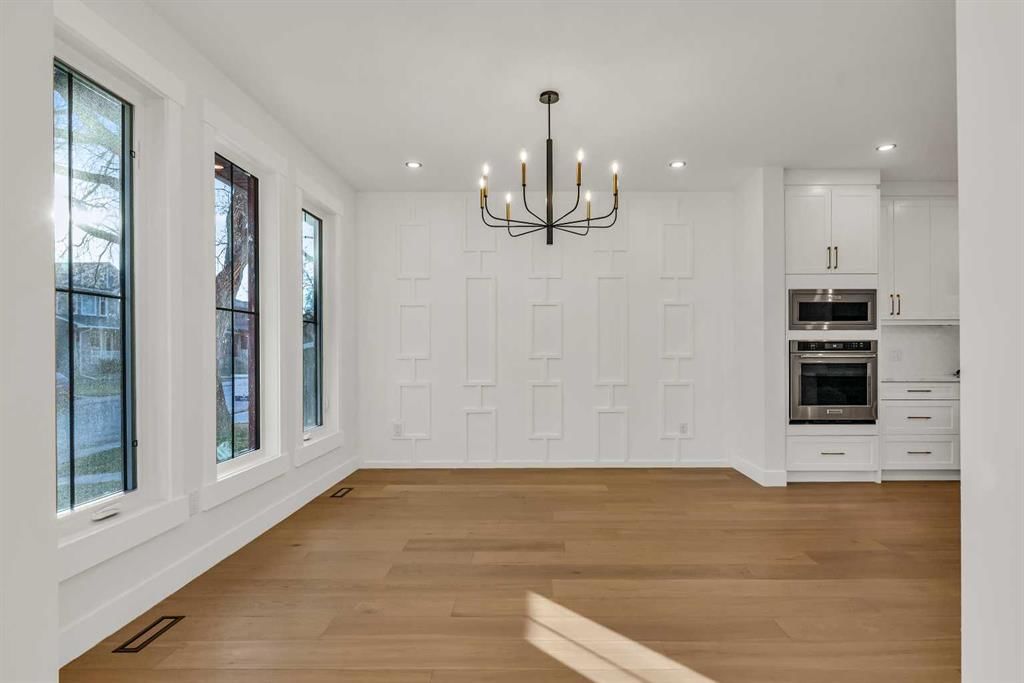640 25 Avenue NW, Calgary — photo 3 of 50