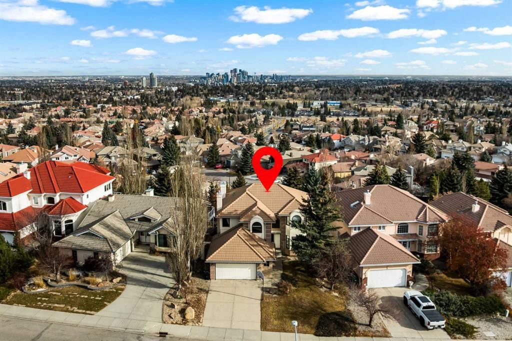 201 Signature Way SW, Calgary — photo 2 of 50
