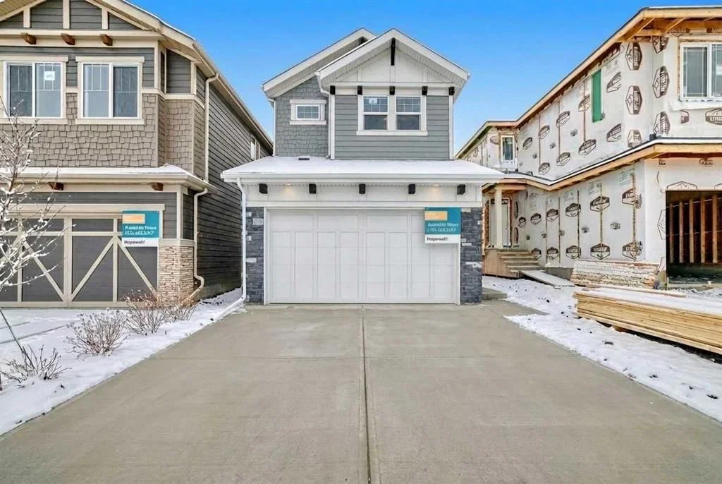 111 Mercado Crescent SE, Calgary — main listing photo