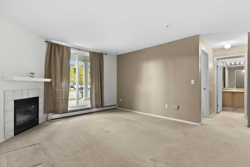 2113, Tuscarora Manor NW, Calgary — photo 5 of 39