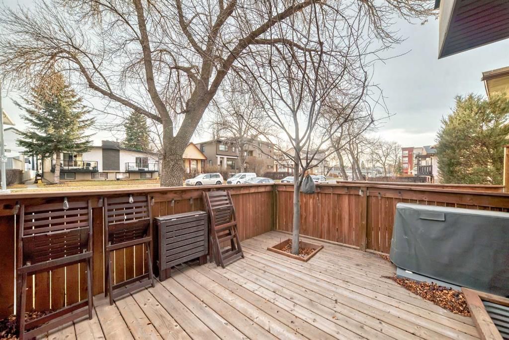 1, 134 22 Avenue NE, Calgary — photo 4 of 49