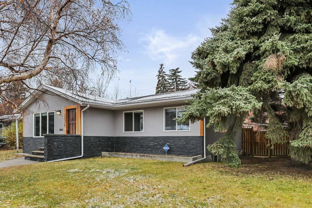 303 40 Street SW, Calgary — photo 2 of 41