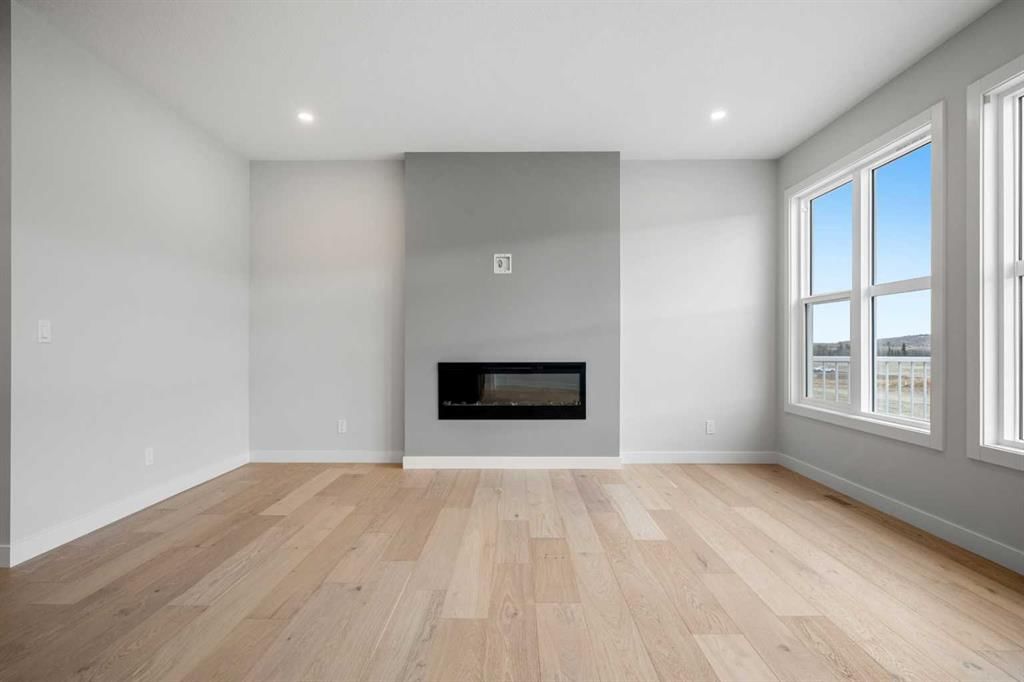 76 Creekview Manor SW, Calgary — photo 2 of 50