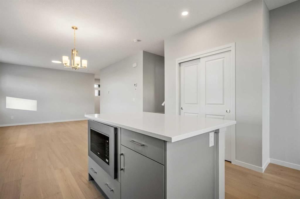 579 Homestead Drive NE, Calgary — photo 5 of 50