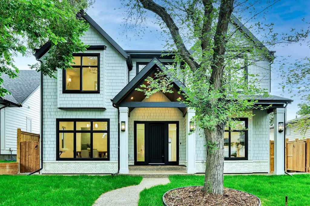6312 Lacombe Way SW, Calgary — main listing photo