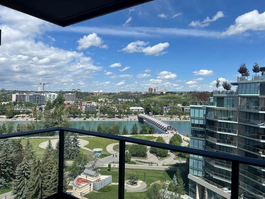 1013, 730 2 Avenue SW, Calgary — main listing photo