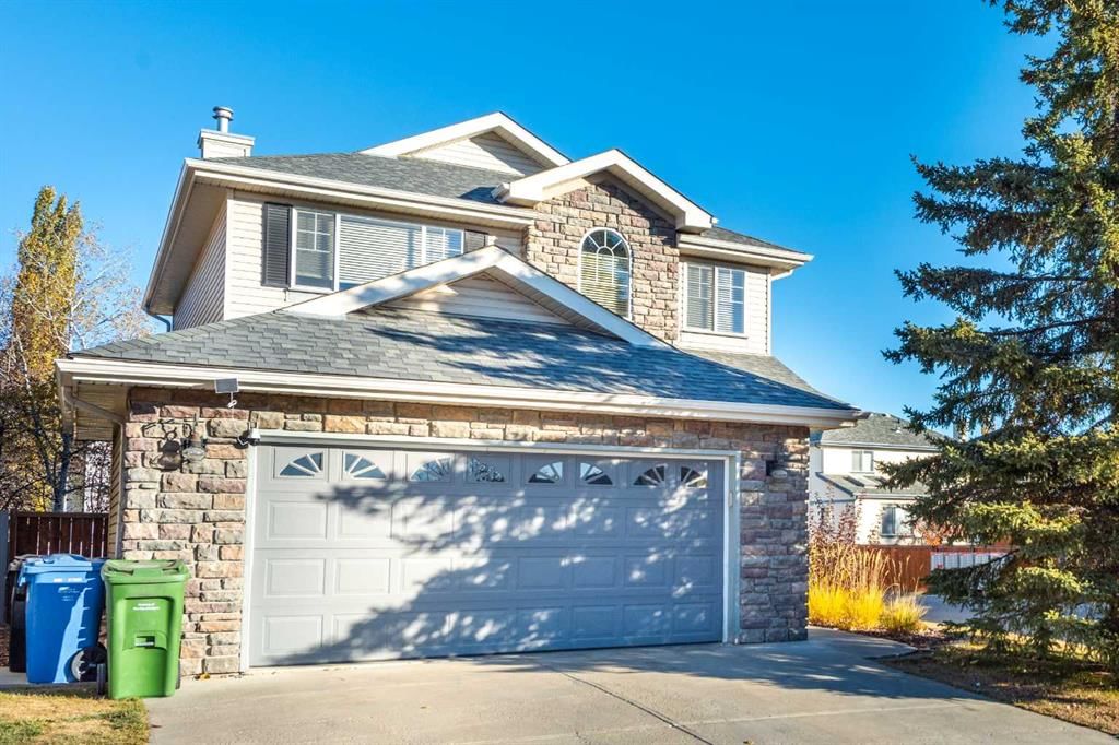 66 Wentworth Road SW, Calgary — photo 3 of 43